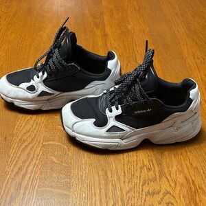 Adidas 7.5 Falcon Trail Black and White Sneakers